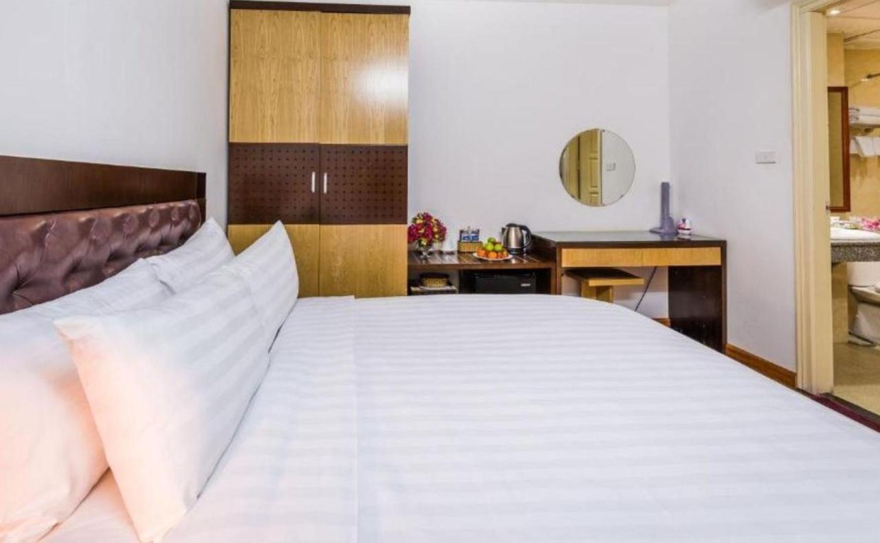 Tu Sakura Hotel Ханой Екстериор снимка