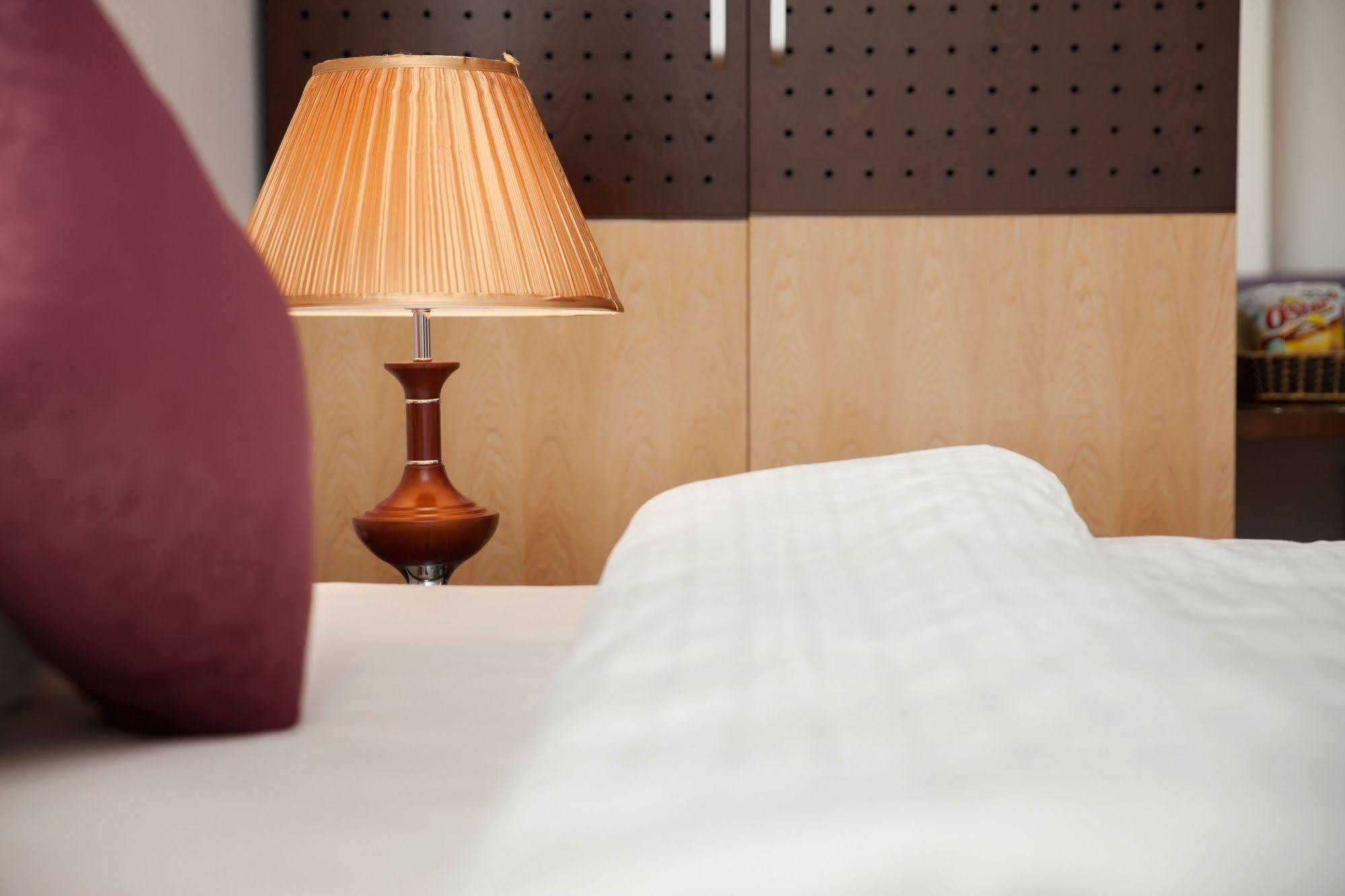 Tu Sakura Hotel Ханой Екстериор снимка